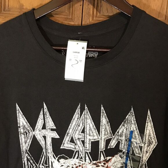 Def Leppard Concert T-Shirt Band Tee Adult L Black Cotton Short Sleeve Crew Neck - Picture 5 of 8